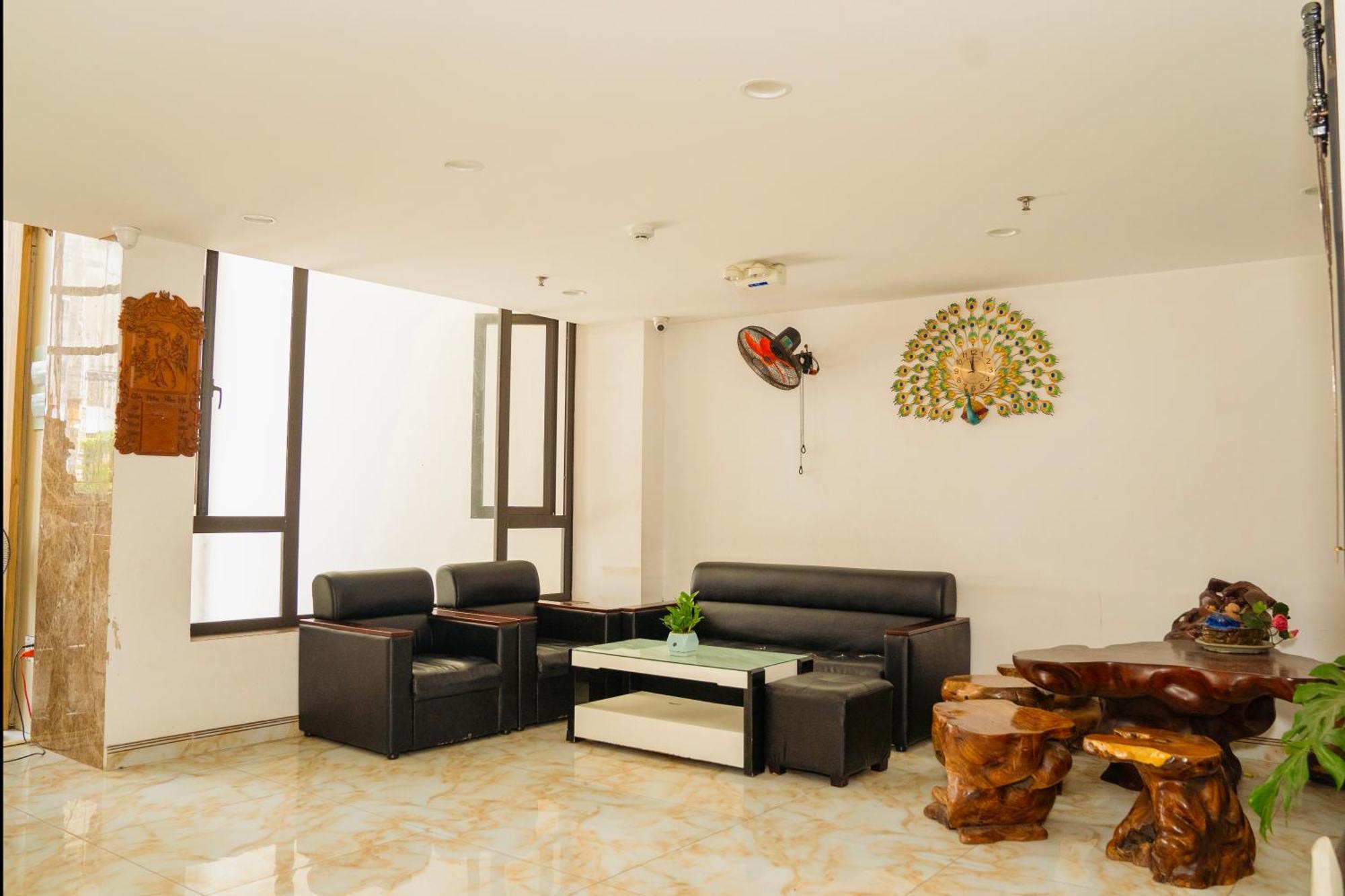 Khach San Trung Hieu Vung Tau Hotel Екстериор снимка