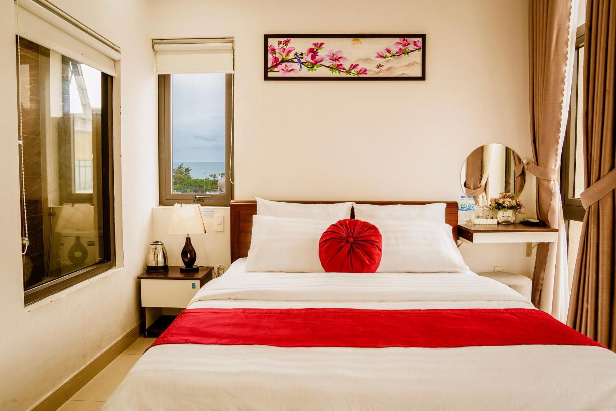 Khach San Trung Hieu Vung Tau Hotel Екстериор снимка