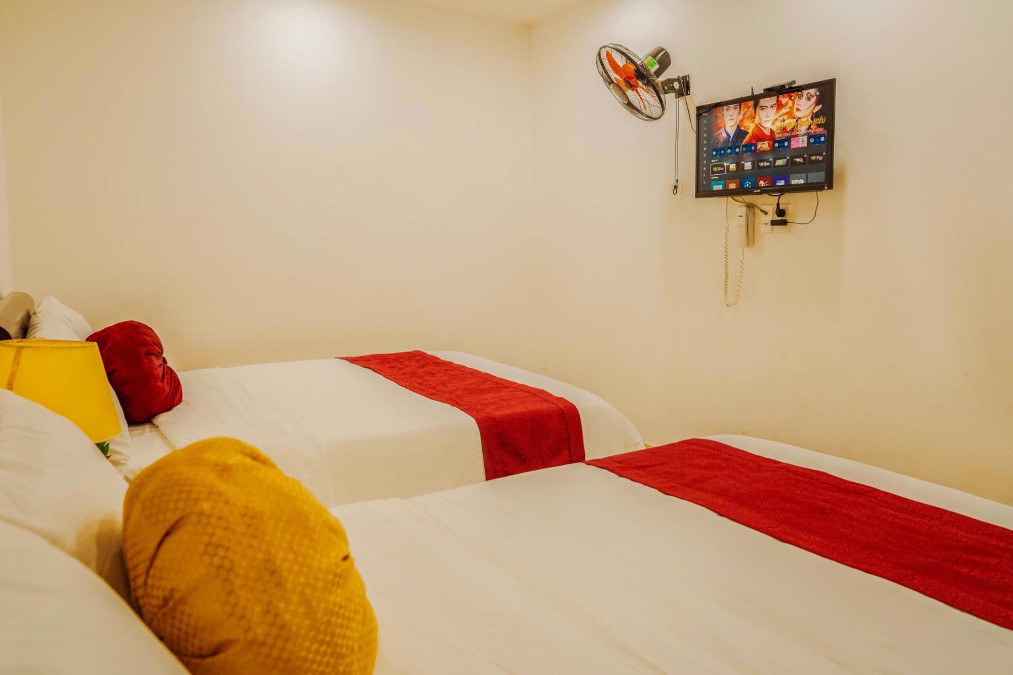 Khach San Trung Hieu Vung Tau Hotel Екстериор снимка