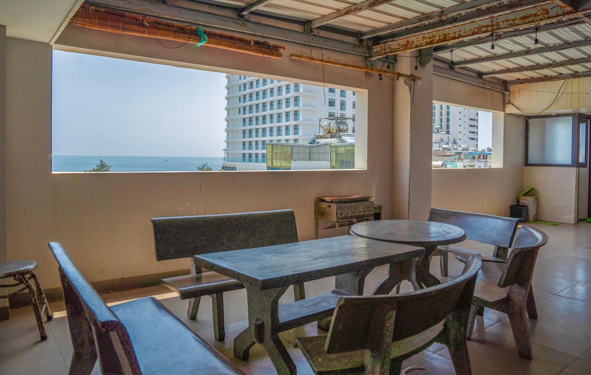 Khach San Trung Hieu Vung Tau Hotel Екстериор снимка