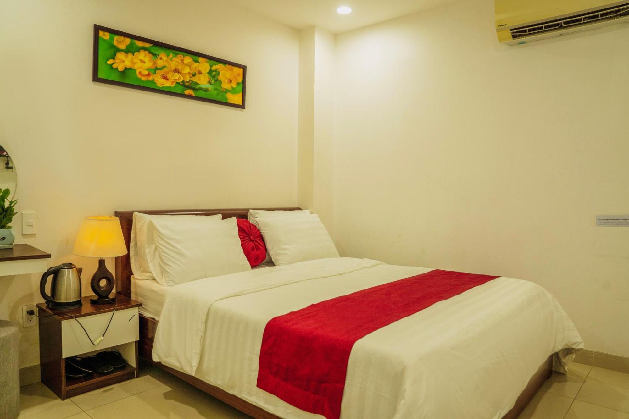 Khach San Trung Hieu Vung Tau Hotel Екстериор снимка