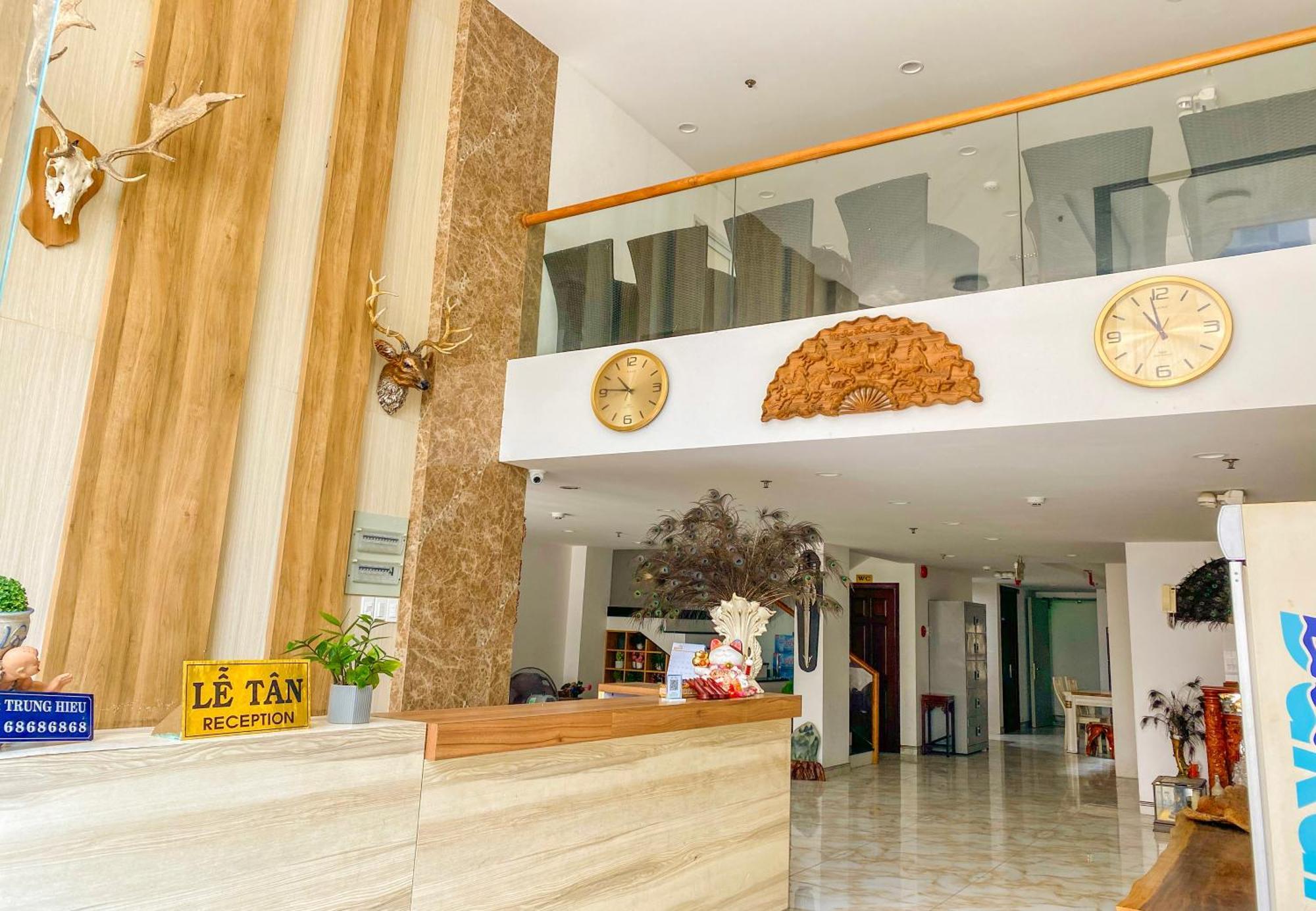 Khach San Trung Hieu Vung Tau Hotel Екстериор снимка